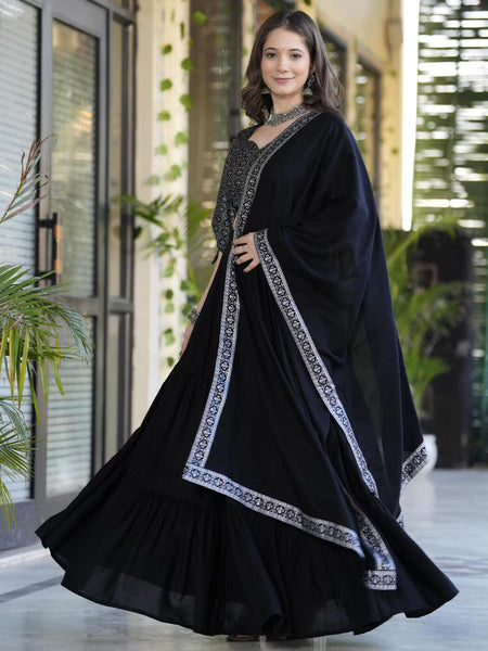 Women Flared Lehenga & Choli with Dupatta