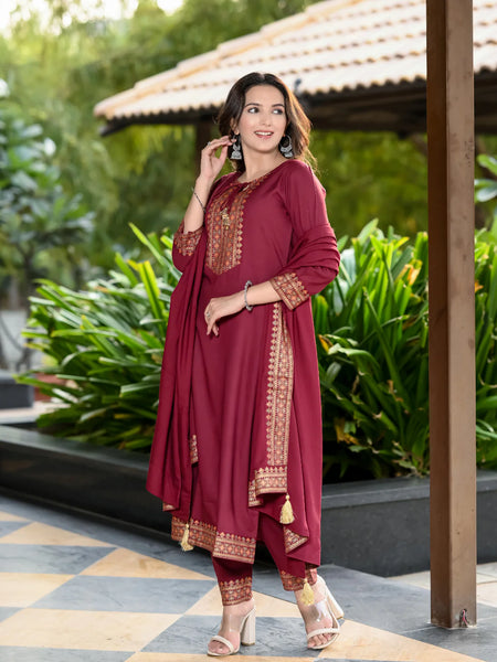 Women Viscose Rayon Kurta Pant Dupatta Set