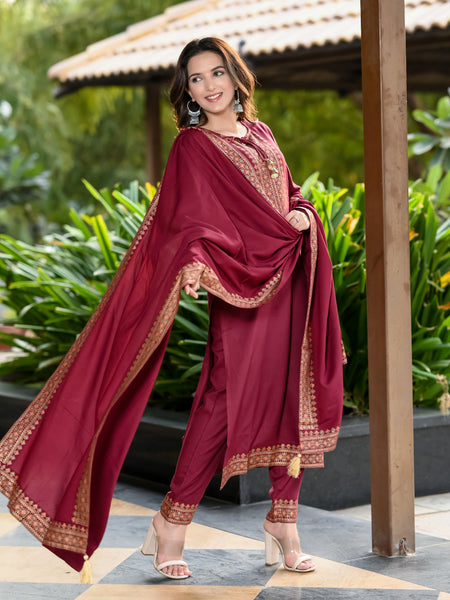 Women Viscose Rayon Kurta Pant Dupatta Set