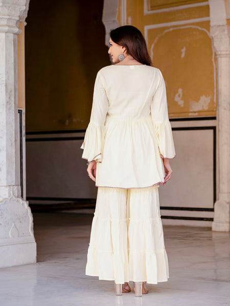 Women Floral Print Flared Kurta Set