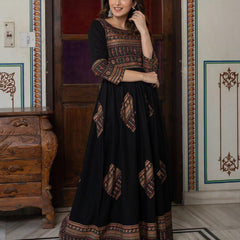 Women Floral Print Round-Neck Anarkali Kurta