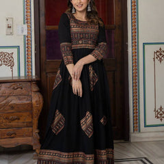 Women Floral Print Round-Neck Anarkali Kurta