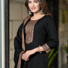 Women Viscose Rayon Kurta Pant Dupatta Set