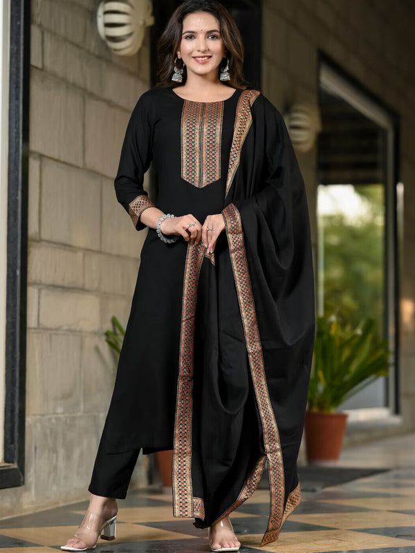 Women Viscose Rayon Kurta Pant Dupatta Set