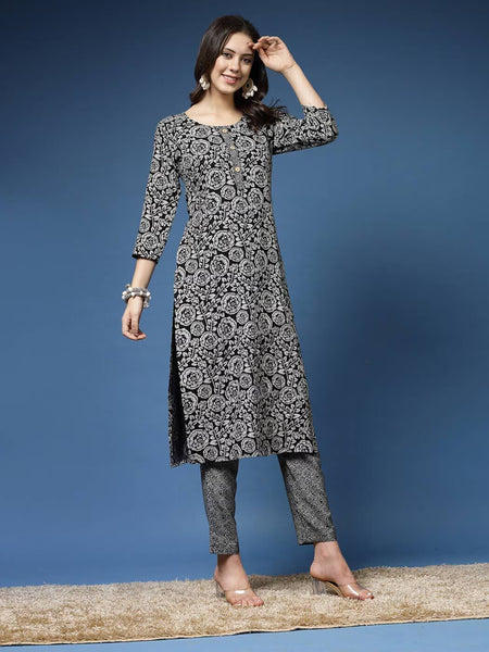 Women Floral Print Straight Kurta & Pants Set