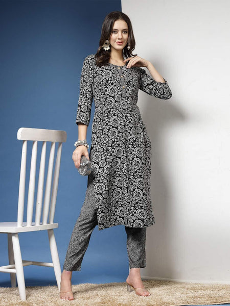 Women Floral Print Straight Kurta & Pants Set