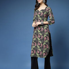 Women Paisley Print Straight Kurta Set