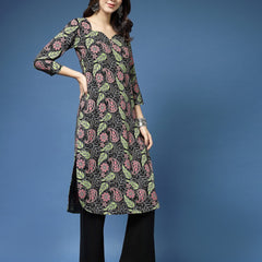 Women Paisley Print Straight Kurta Set