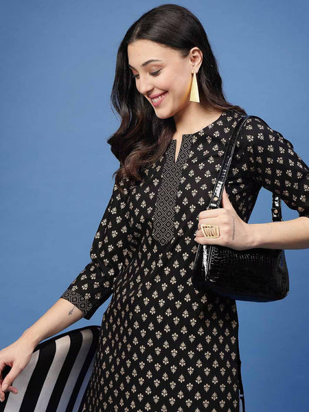 Women Floral Print Straight Kurta