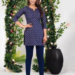 Women Floral Print Straight Kurta