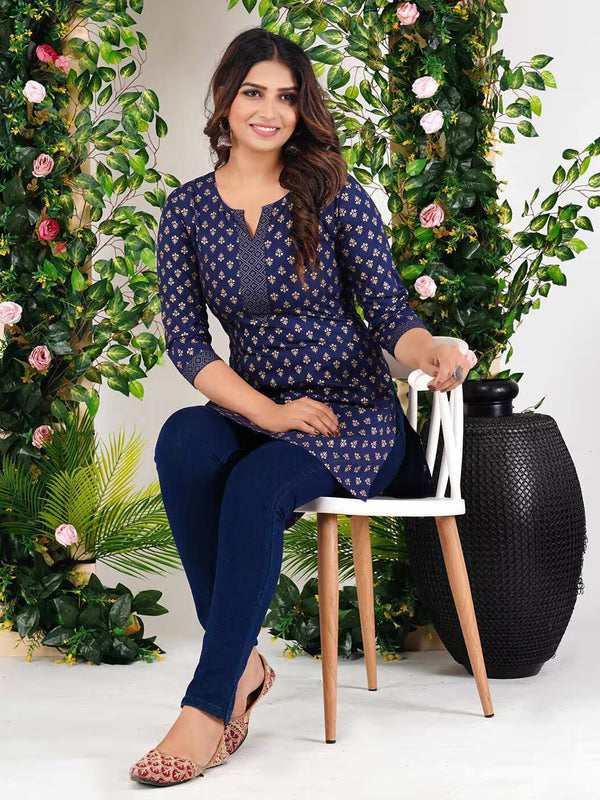 Women Floral Print Straight Kurta