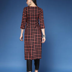 Women Checked Straight Kurta