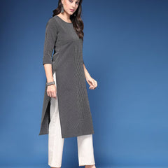 Women Striped Straight Kurta