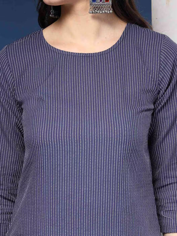 Women Striped Straight Kurta