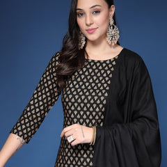 Women Printed Straight Kurta Set with Dupatta