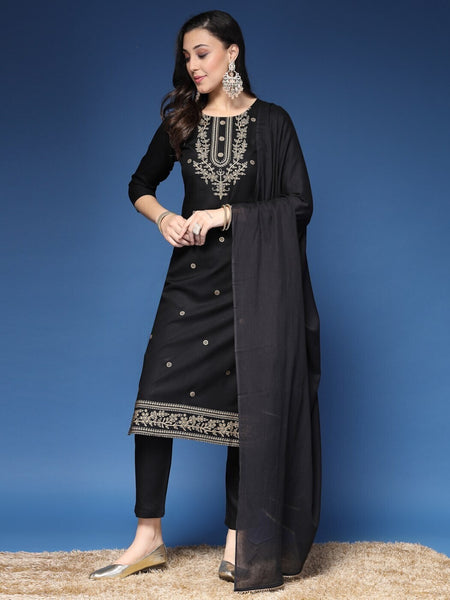 Embroidery Straight Kurta Set