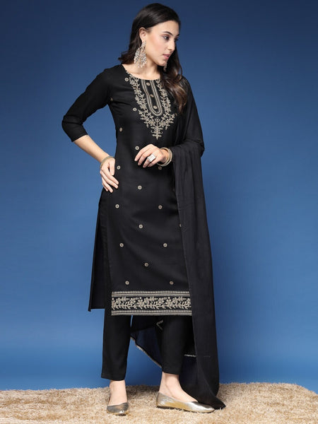 Embroidery Straight Kurta Set