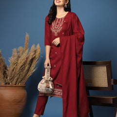 Embroidery Straight Kurta Set