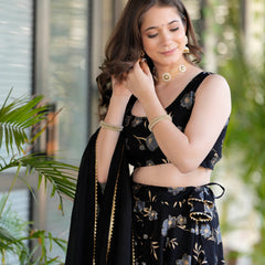 Women Flared Lehenga Choli Set with Dupatta