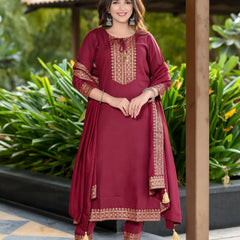 Women Viscose Rayon Kurta Pant Dupatta Set