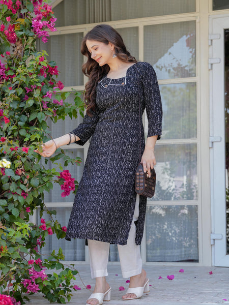 Women's Printed Straight Rayon Kurta