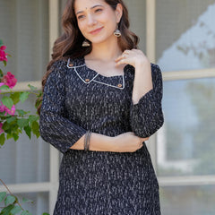 Women's Printed Straight Rayon Kurta