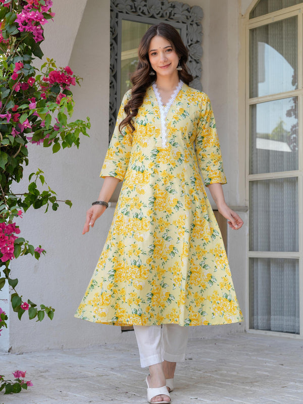 Women's Printed Flared Cotton Kurta