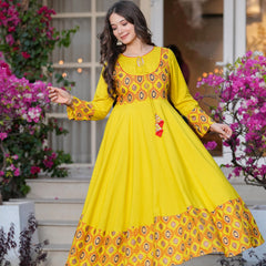 Women's Rayon Anarkali Kurta & Pants with Dupatta Set