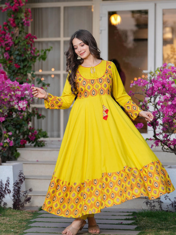 Women's Rayon Anarkali Kurta & Pants with Dupatta Set