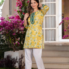 Women's Printed Straight Cotton  Kurta