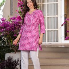 Women's Printed Straight Cotton  Kurta