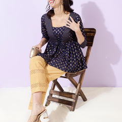 Women Leaf Print Regular Fit Tunic
