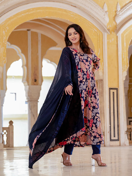 Women Floral Flared Kurta Set