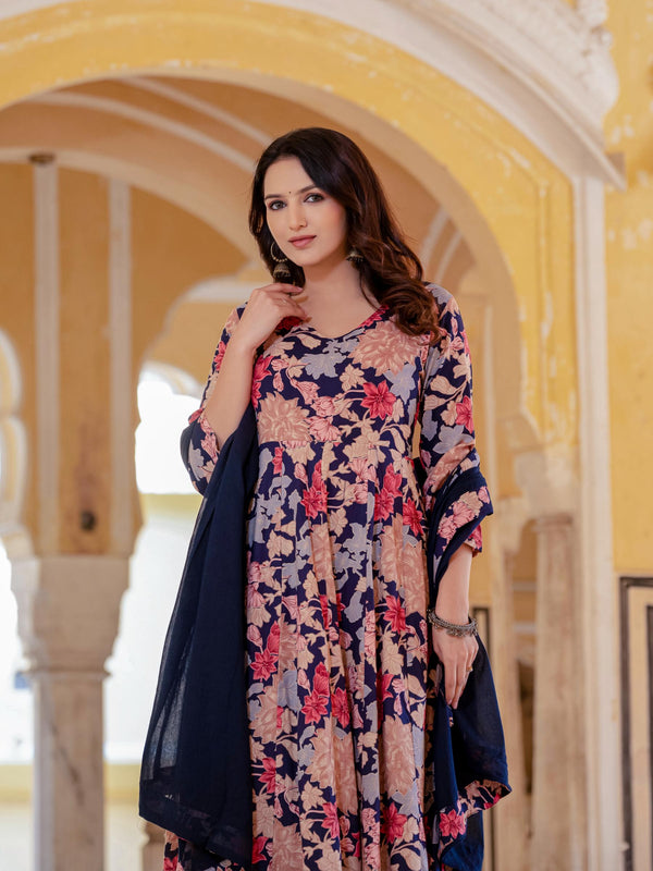 Women Floral Flared Kurta Set