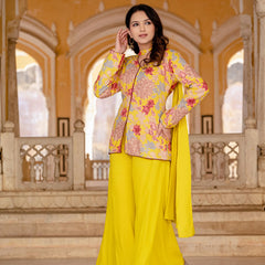 Women Floral Print Straight Kurta Set