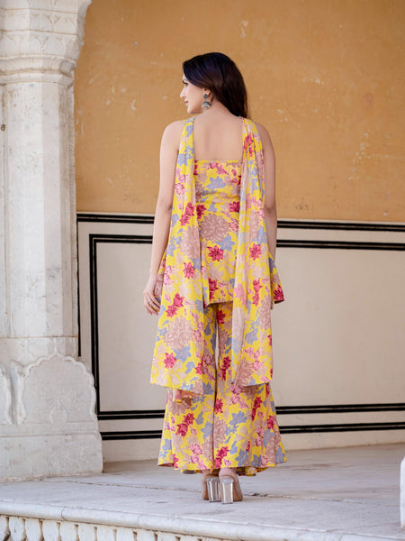 Women Floral Flared Kurta Set