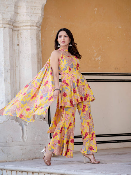 Women Floral Flared Kurta Set