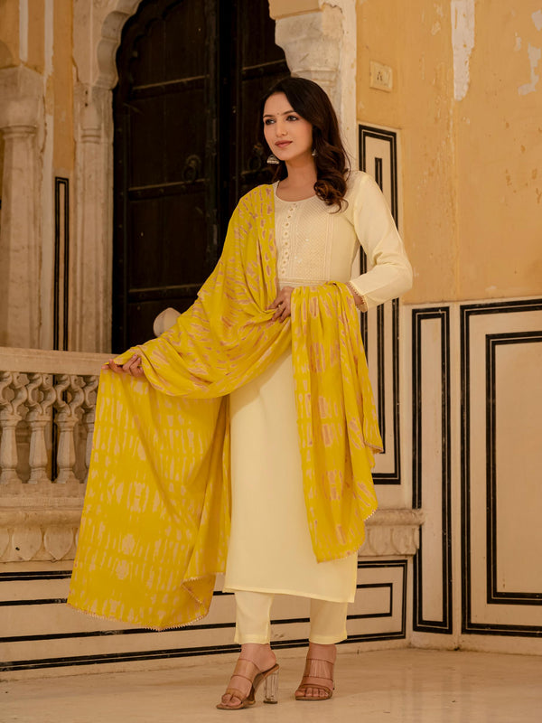 Women Embroidered Straight Kurta Suit Set
