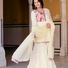 Women Floral Print Flared Kurta Set